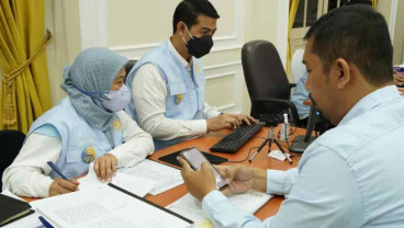 Gibran Pantau Langsung Posko Aduan Lapor Mas Wapres