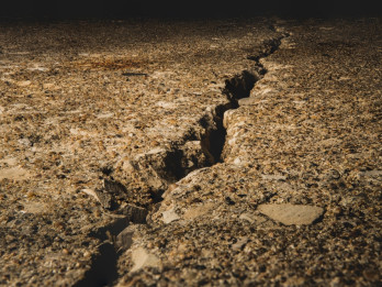 Fakta-fakta Gempa Bogor yang Dipicu Aktivitas Sesar Aktif, Terdengar Ledakan dan Gemuruh