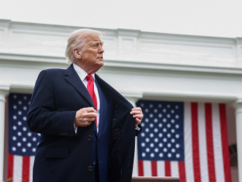Perang Dagang Makin Panas, Trump Kaji Tarif Baru untuk Mineral Kritis