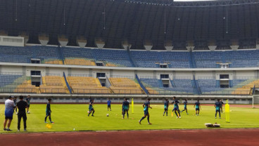 Prediksi Persib Vs PSS 26 April, Klok Targetkan Raih Tiga Poin